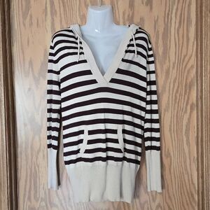 No Boundaries Brown and Cream Striped V-Neck Sweater